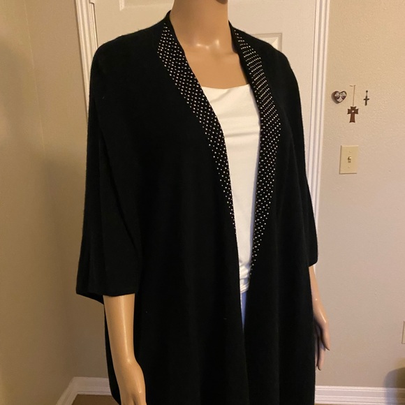 NWT Cashmere Shawl/Cape/Wrap - Picture 7 of 13